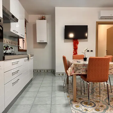 Apartment Holidaycasa Jhon - Charme Mediterraneo Sul Mare *