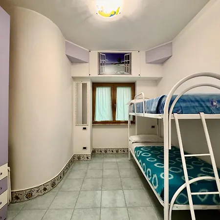 Holidaycasa Jhon - Charme Mediterraneo Sul Mare Apartment *