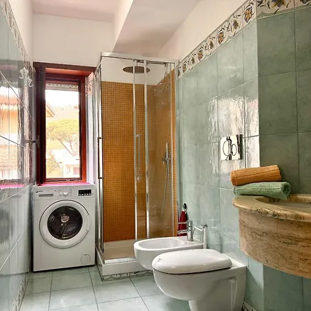 Holidaycasa Jhon - Charme Mediterraneo Sul Mare *